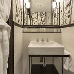 Hotel Thérèse Paris
