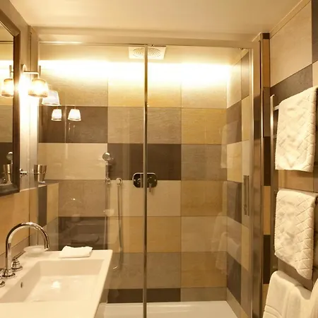 Hotel Therese