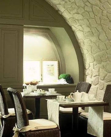 Thérèse Hotel 4*