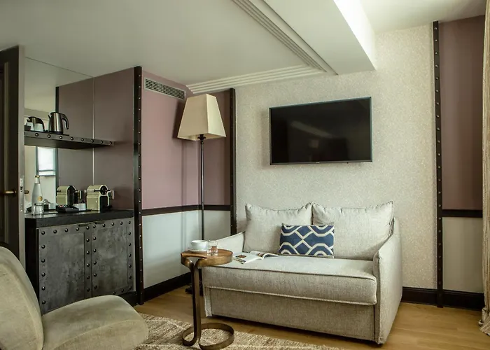 テレーズ 4* パリ