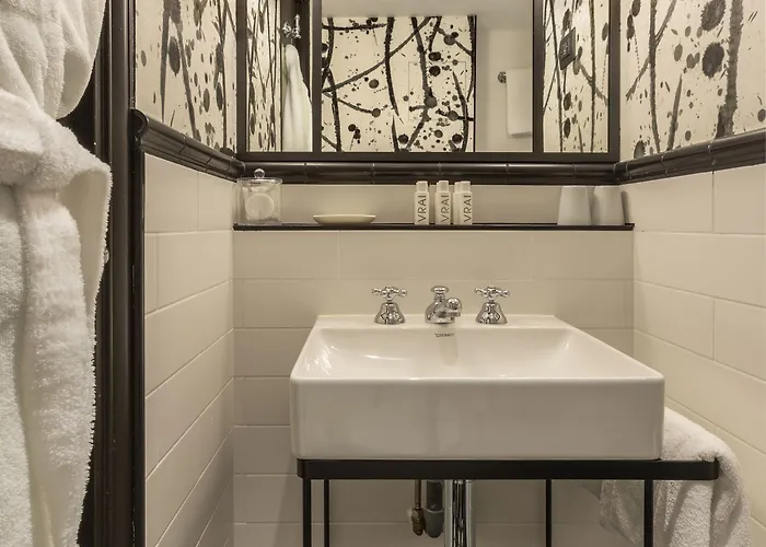 Hotell Therese Paris