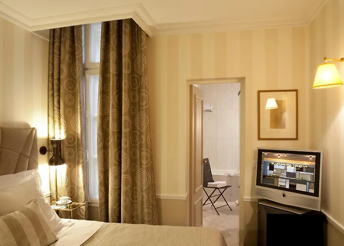 テレーズ ホテル